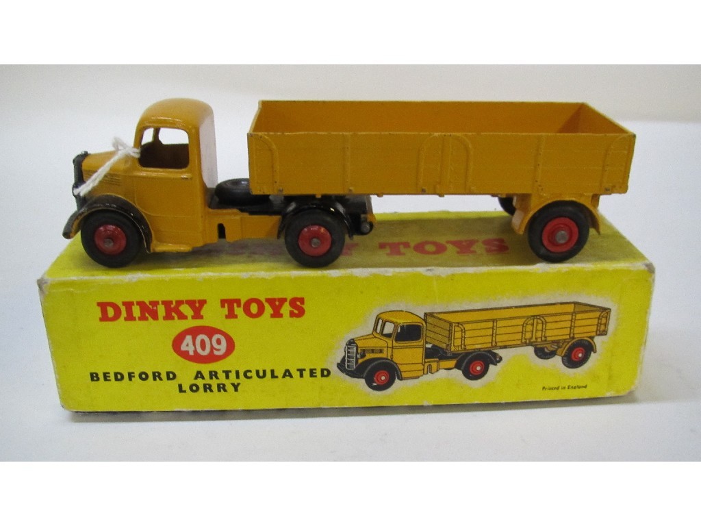 Appraisal: Boxed Dinky Bedford articulated lorry