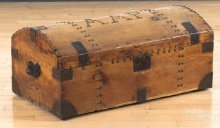 Appraisal: New England pine dome lid trunk th c with brass