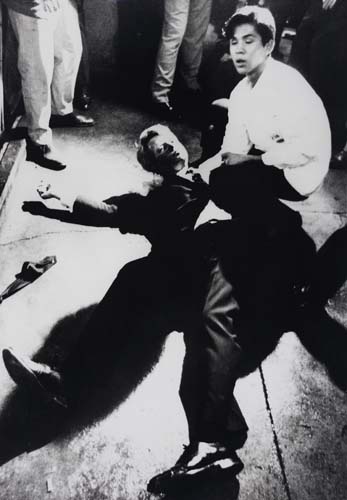 Appraisal: KENNEDY ROBERT Pair of photographs depicting the assassination of Robert