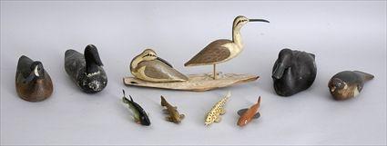 Appraisal: THREE DUCK DECOYS TWO BIRD GROUPS AND FOUR FISH One