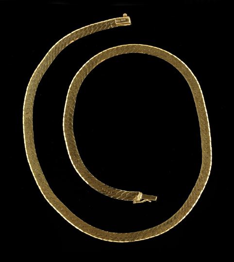 Appraisal: Italian Fourteen-Karat Yellow Gold Liquid Necklace composed of flat interlocking