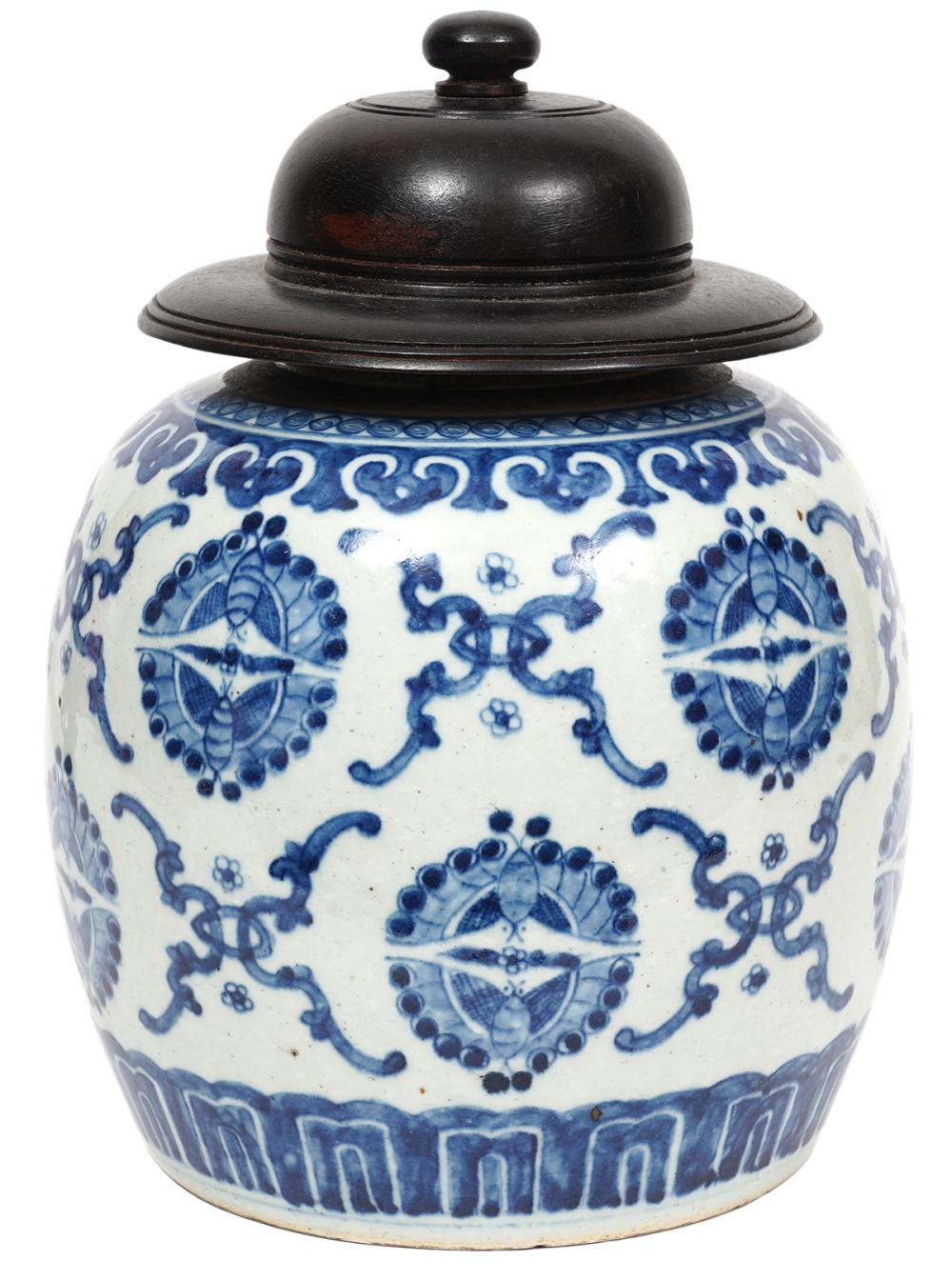 Appraisal: CHINESE BLUE WHITE PORCELAIN JAR WITH WOOD LIDChinese blue white