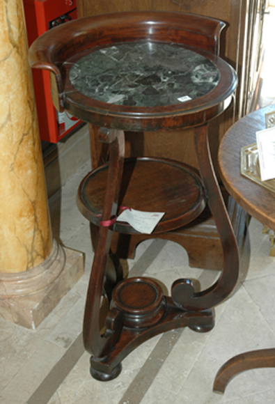 Appraisal: A TH CENTURY FRENCH MAHOGANY WASH STAND The circular marble