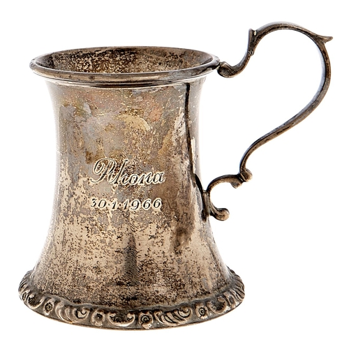 Appraisal: An Edwardian silver christening can of spool shape mm h