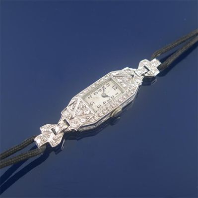 Appraisal: A lady's Art Deco diamond set wrist watch in platinum