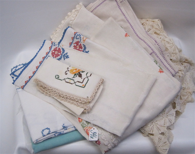 Appraisal: COLLECTION OF TABLE LINENS pieces including tablecloths napkins dish towel