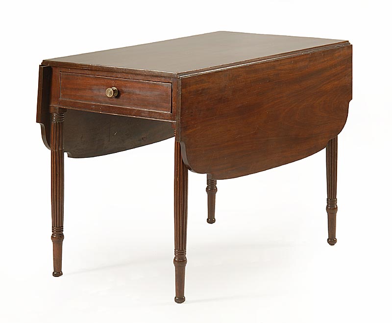 Appraisal: CIRCA AMERICAN SHERATON PEMBROKE DROP-LEAF TABLE in mahogany With shaped