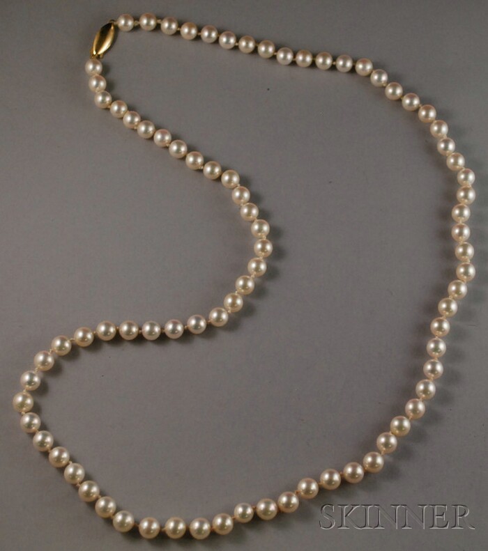 Appraisal: Cultured Pearl Necklace with kt gold clasp pearls dia mm