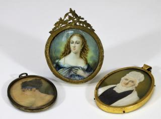 Appraisal: European Miniature Female Portrait Paintings EUROPE LATE TH- TH CENTURY