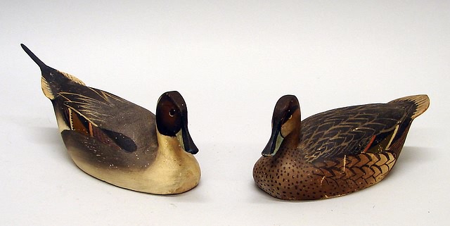 Appraisal: Pair of balsa wood miniature pintail decoys Early 's Attributed