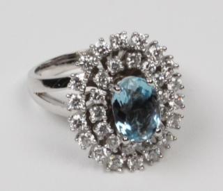 Appraisal: K DIAMOND AND AQUAMARINE LADY'S RING K WHITE GOLD DIAMOND