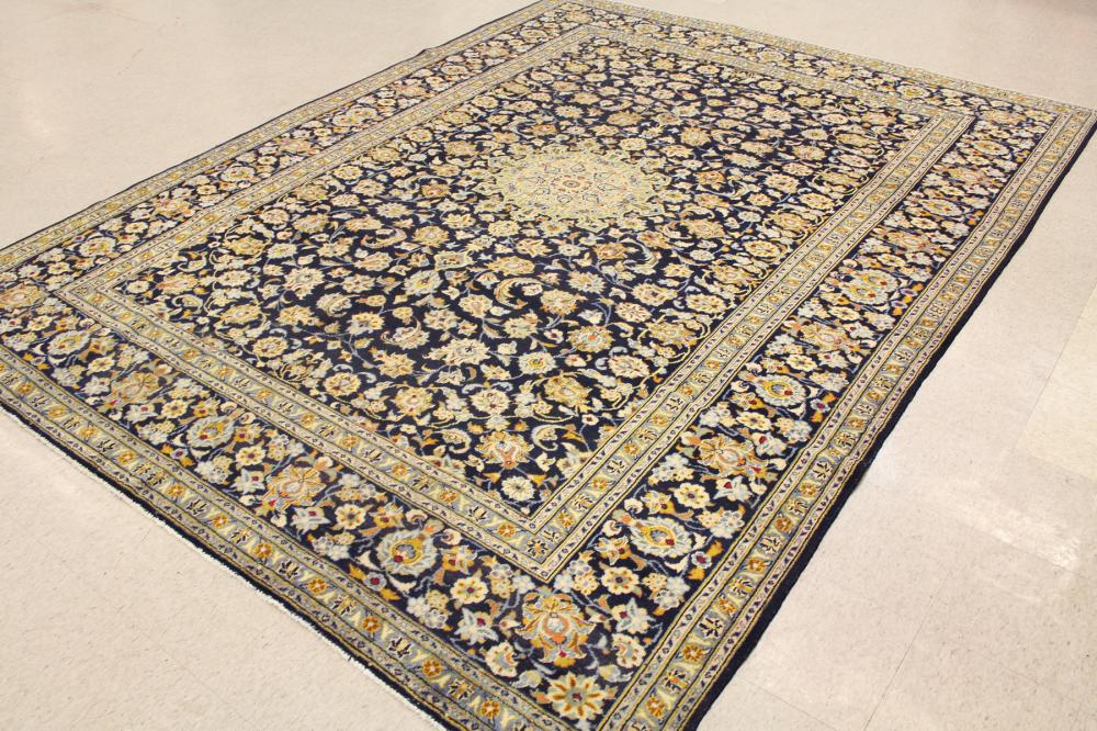 Appraisal: HAND KNOTTED PERSIAN CARPET Isfahan Province floral and central floral