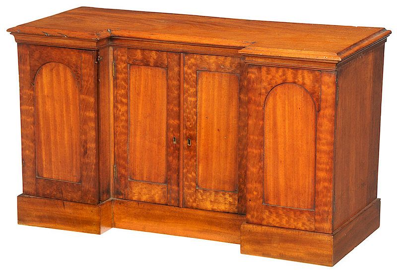 Appraisal: Federal Mahogany Tabletop Cabinet British American th century two central