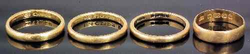 Appraisal: Four ct gold wedding bands weight grammes and a selection