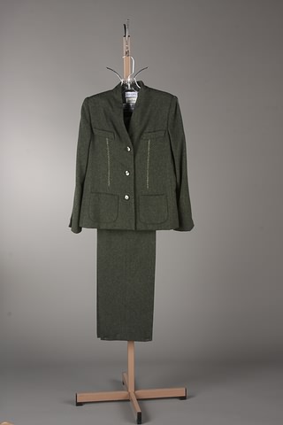 Appraisal: Andr Laug hunter green cashmere slacks suit with light green