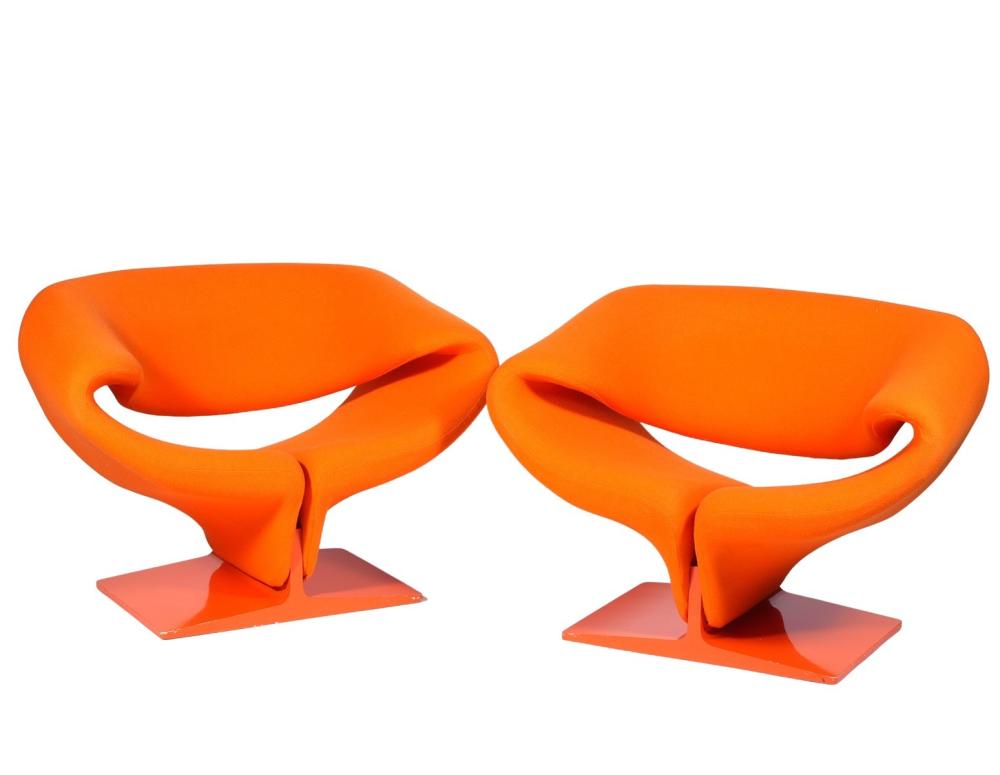 Appraisal: PAIR ARTIFORT PIERRE PAULIN RIBBON CHAIRSPair of Artifort Pierre Paulin