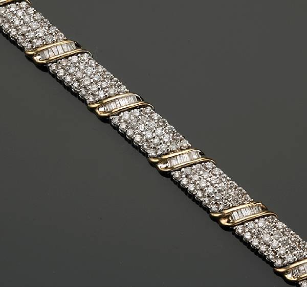 Appraisal: A diamond bracelet estimated total diamond weight carats mounted in