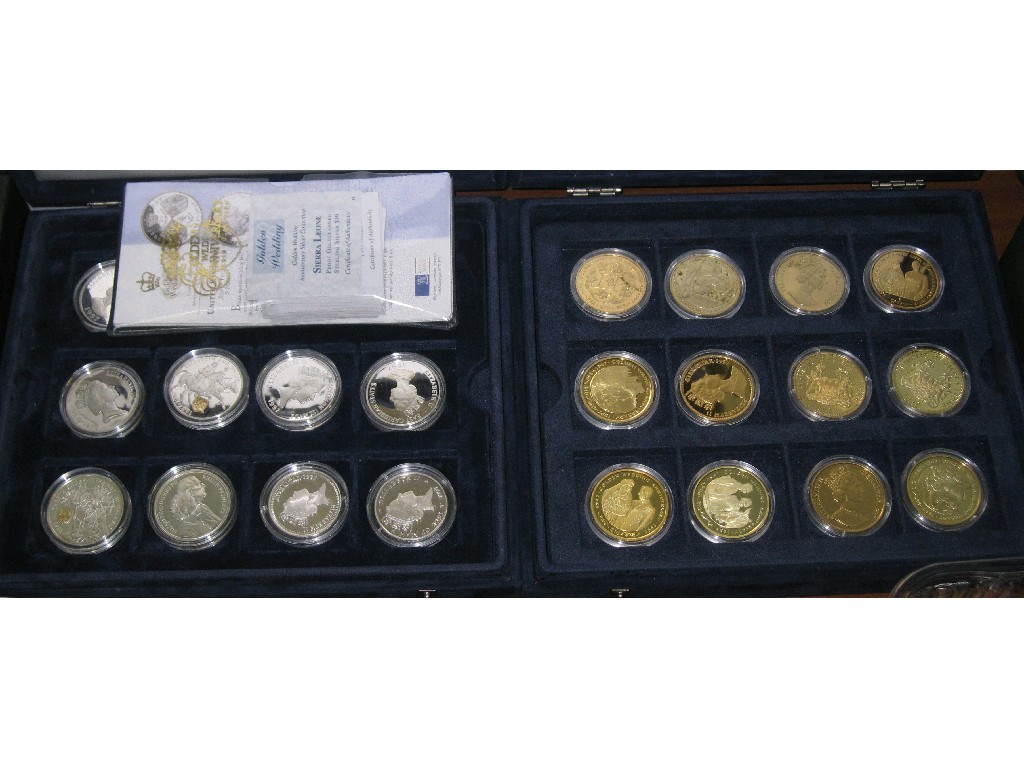 Appraisal: Lot comprising two cases of gold plated silver and silver