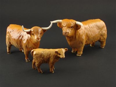 Appraisal: A set of three Beswick 'Highland Cattle' painted in colours