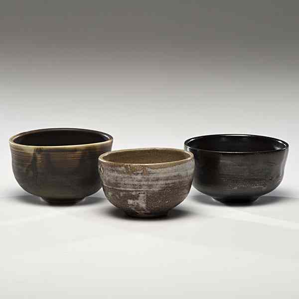 Appraisal: Toshiko Takaezu - USA Set of Three Tea Bowlsca Stoneware