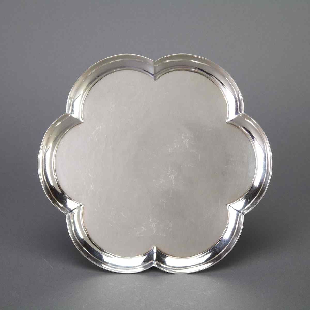 Appraisal: English Silver Hexafoil Salver Richard Comyns London diameter cm diameter