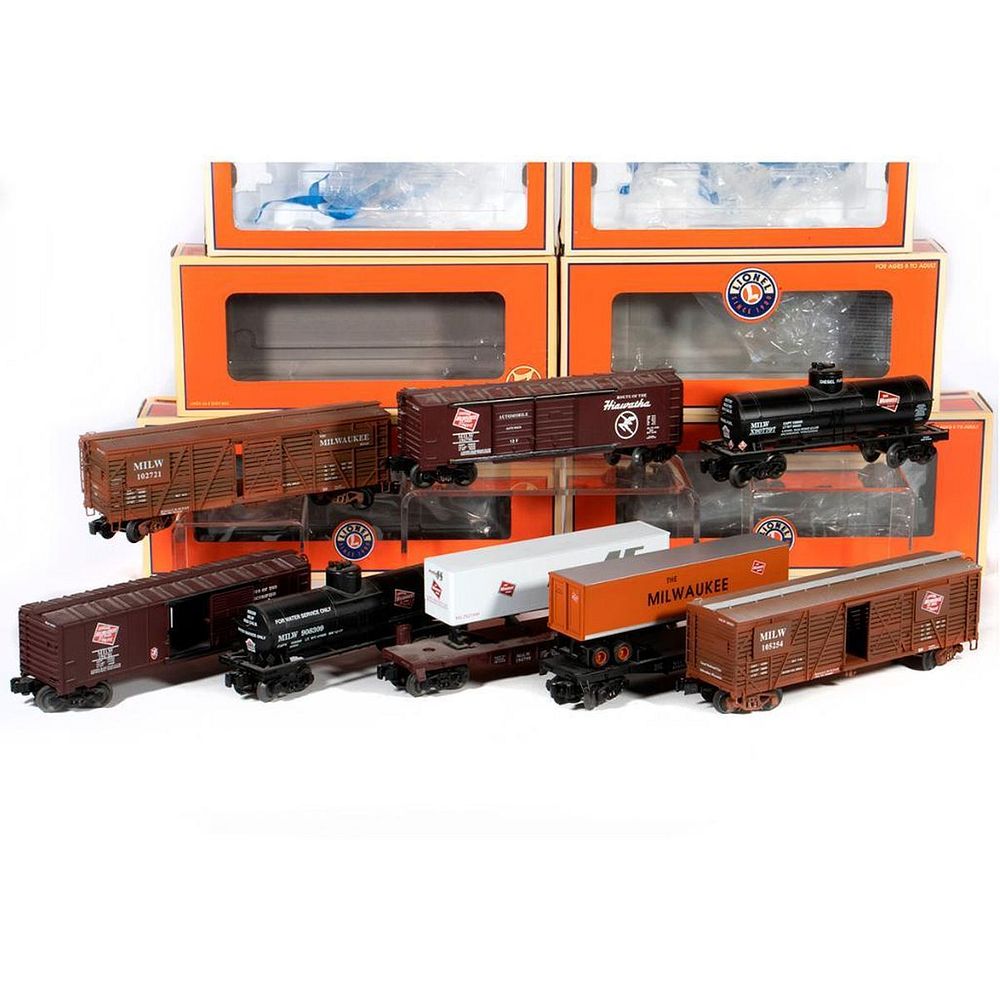 Appraisal: Lionel O Gauge Freight Cars - Milwaukee Club - Milwaukee