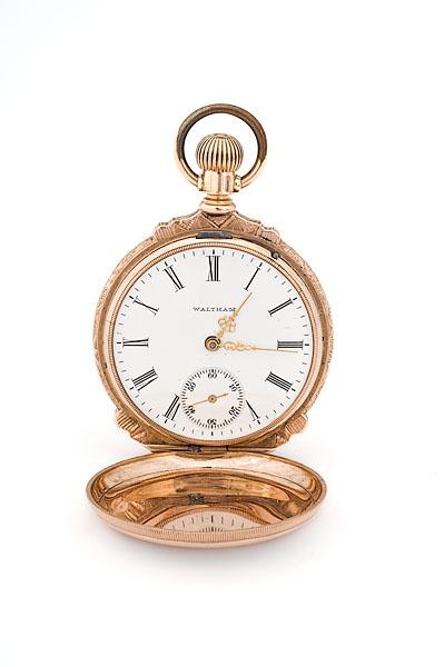 Appraisal: WALTHAM RIVERSIDE HUNTING GOLD POCKET WATCH American ca K gold