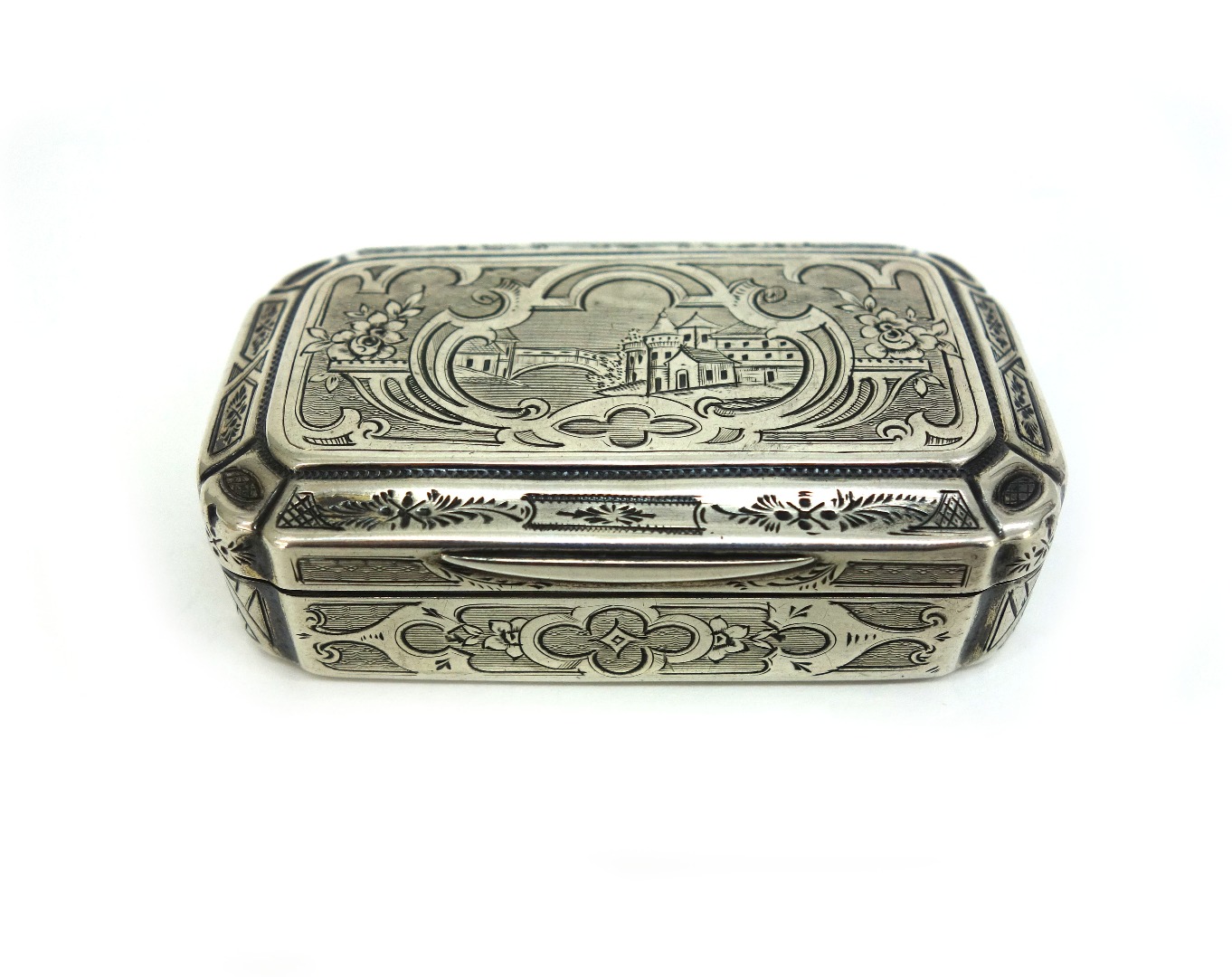 Appraisal: A French rectangular silver snuff box first half th century