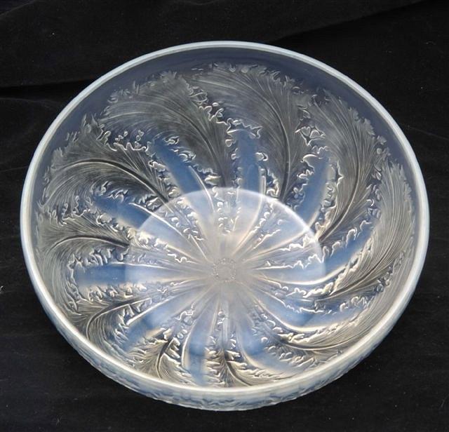 Appraisal: A LALIQUE 'CHICOREE' OPALESCENT BOWL marked 'R Lalique France' numbered