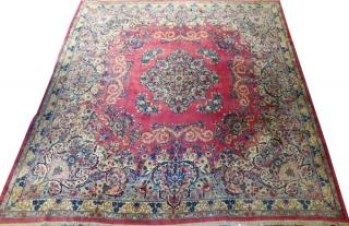 Appraisal: KERMAN PERSIAN RUG C KERMAN PERSIAN RUG C ' X