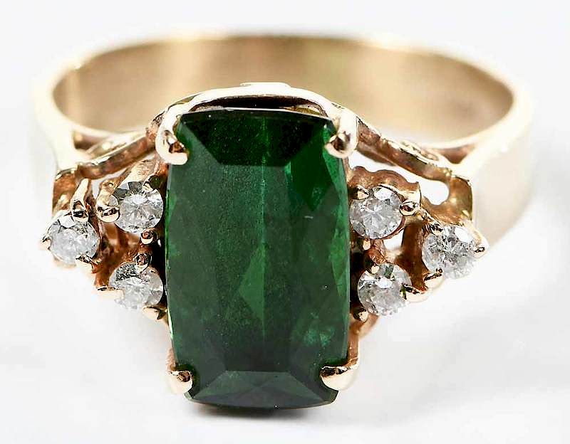 Appraisal: kt Tourmaline and Diamond Ring center rectangle cushion shaped green