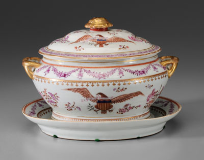 Appraisal: Export Style Porcelain Tureen possibly French th century with lid