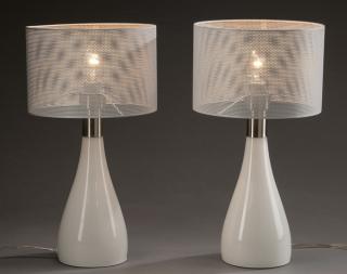 Appraisal: Contemporary Italian glass table lamps Pair of Italian table lamps