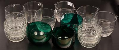 Appraisal: A quantity of glass finger bowls and glass rinsers including