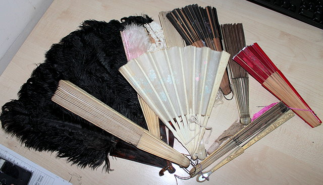 Appraisal: A COLLECTION OF LADIES FANS many with feathers some with