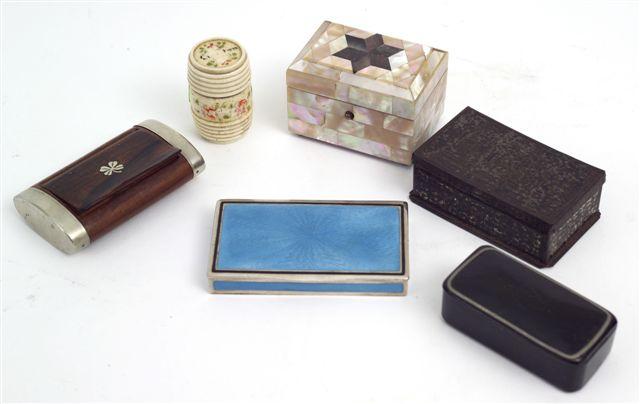 Appraisal: GROUP OF THREE SNUFF BOXES th th CENTURY comprising mother-of-pearl