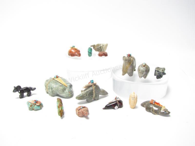 Appraisal: A group of Zuni carved stone fetishes all animals frogs