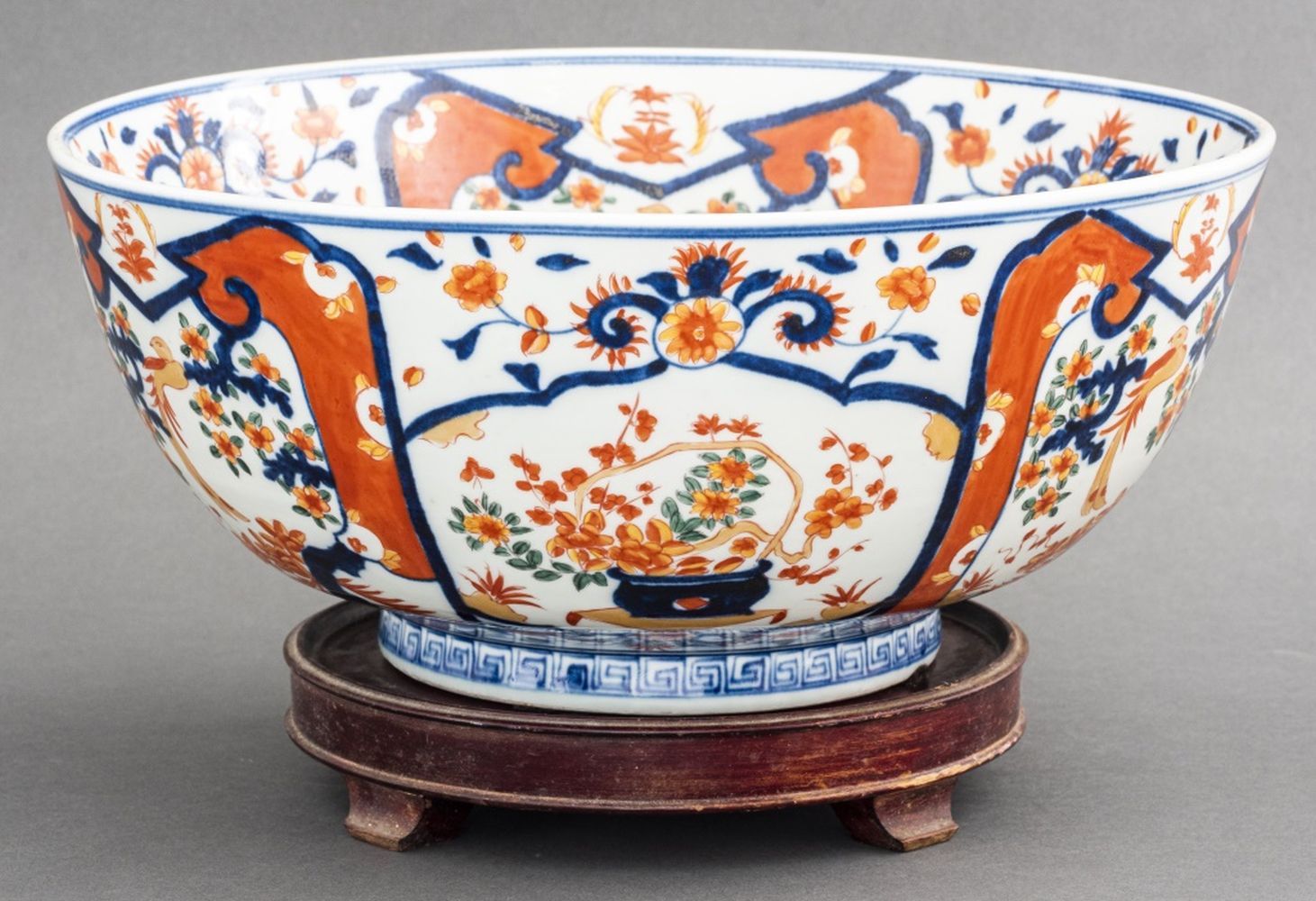 Appraisal: JAPANESE LARGE IMARI PORCELAIN BOWL Japanese large Imari porcelain bowl