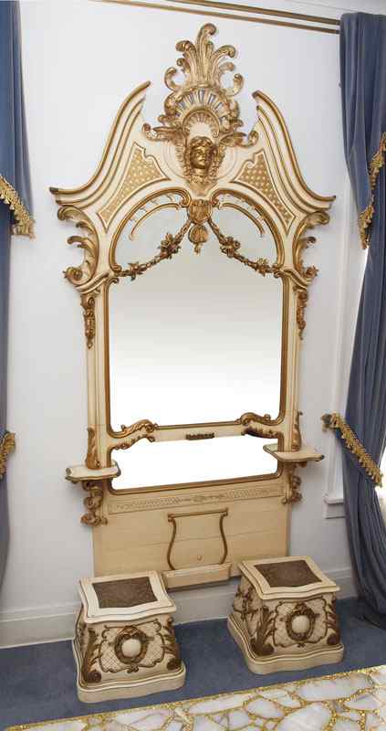 Appraisal: VICTORIAN FRENCH STYLE PIER MIRROR Paint and parcel gilt mirror