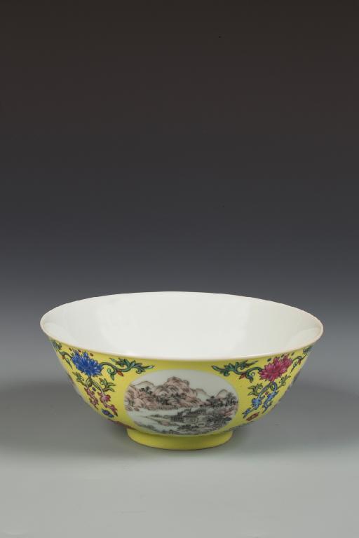 Appraisal: A CHINESE YELLOW-GROUND BOWL decorated en grisaille with four circular