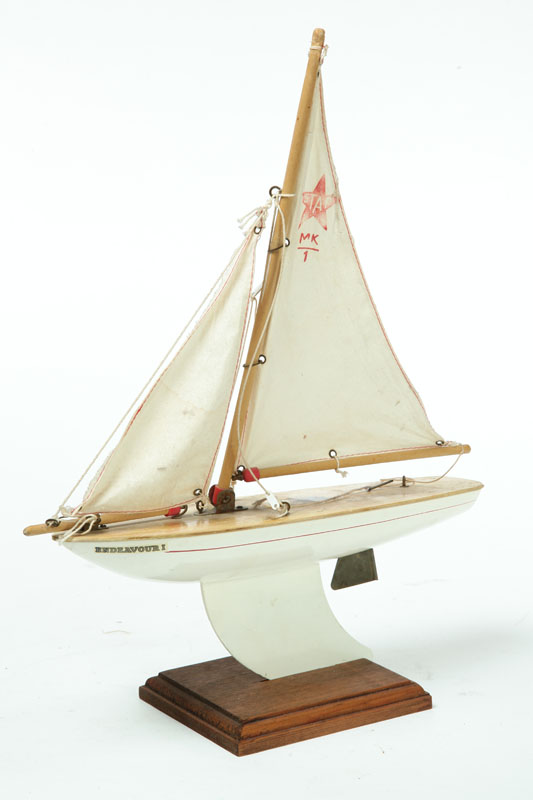 Appraisal: MODEL SAILBOAT Birkenhead England early th century The ''Star Yacht''