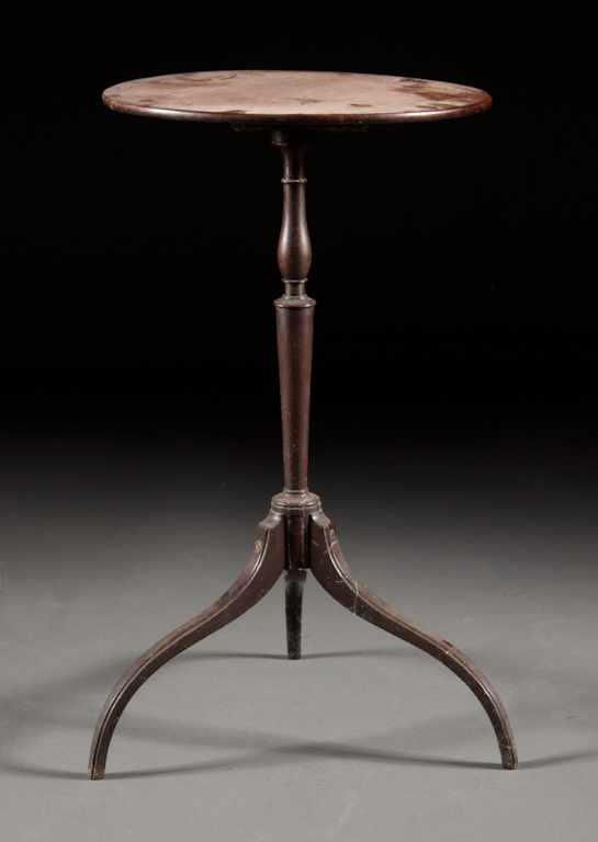 Appraisal: Federal mahogany tilt-top candlestand as is Estimate - All property