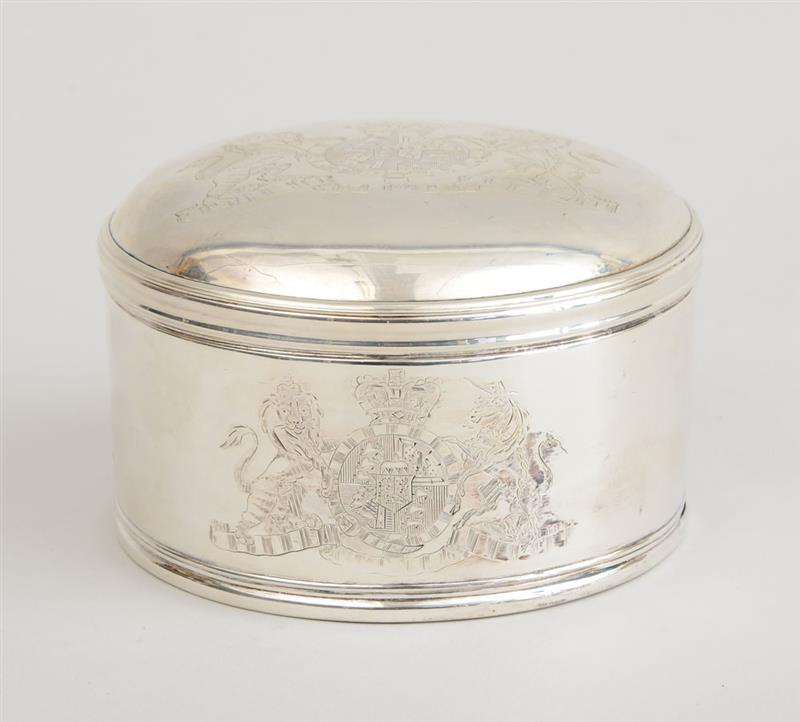 Appraisal: GEORGE III SILVER BOX AND COVER Possibly Walter Brind London