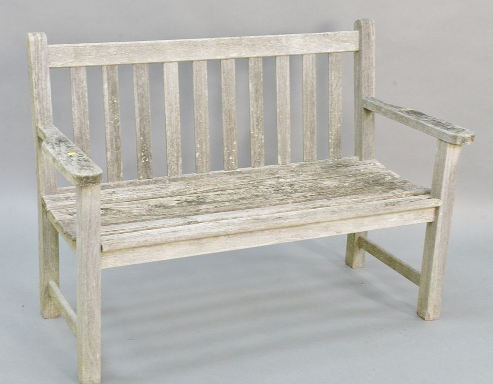 Appraisal: Teak outdoor bench Teak outdoor bench Condition All lots are