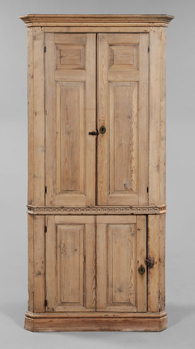 Appraisal: Chippendale Style Corner Cupboard British th th century architectural form