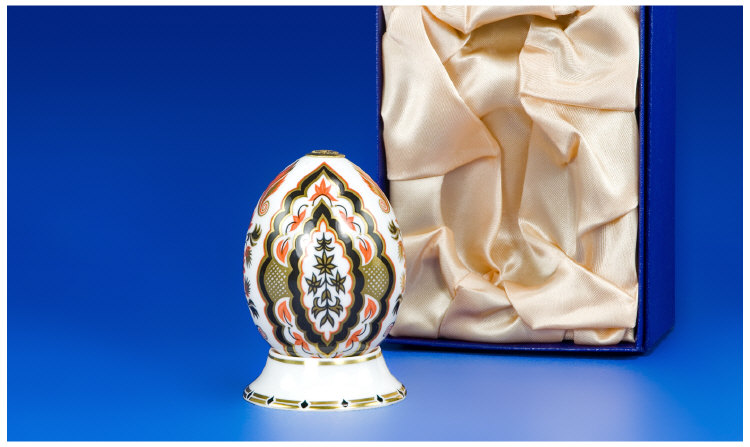 Appraisal: Royal Crown Derby Egg and Stand date India with original