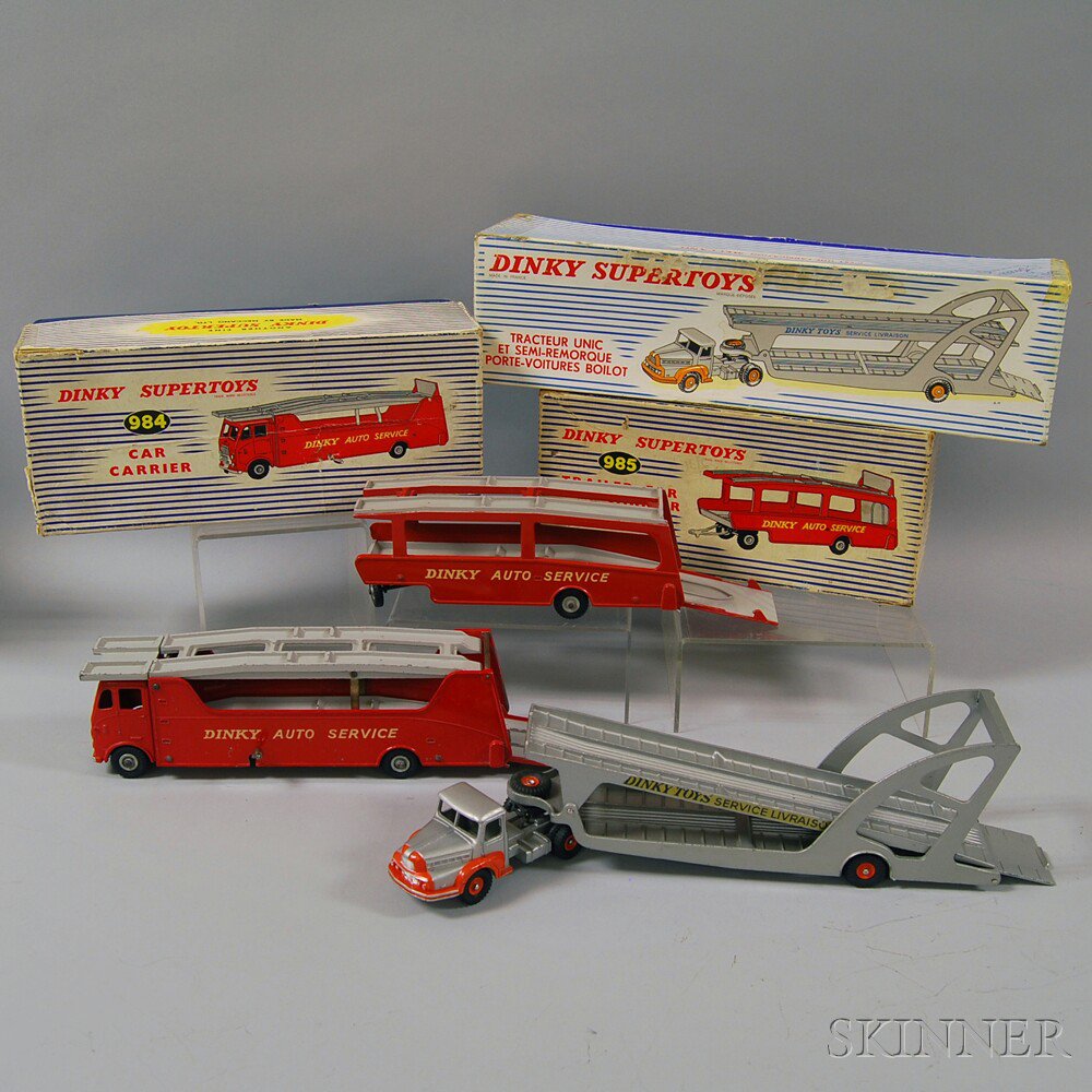 Appraisal: Three Meccano Dinky Supertoys Die-cast Metal Transports including Car Carrier