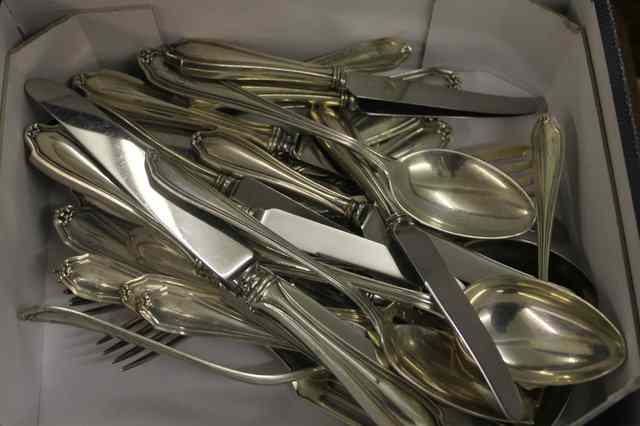 Appraisal: A COLLECTION OF AMERICAN SILVER FLATWARE comprising six fruit knives