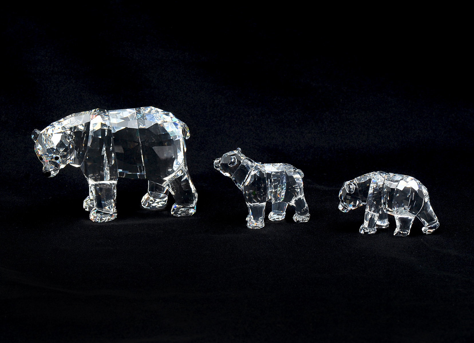 Appraisal: PC SWAROVSKI - MOTHER SISTER BROTHER BEAR Crystal clear Mother