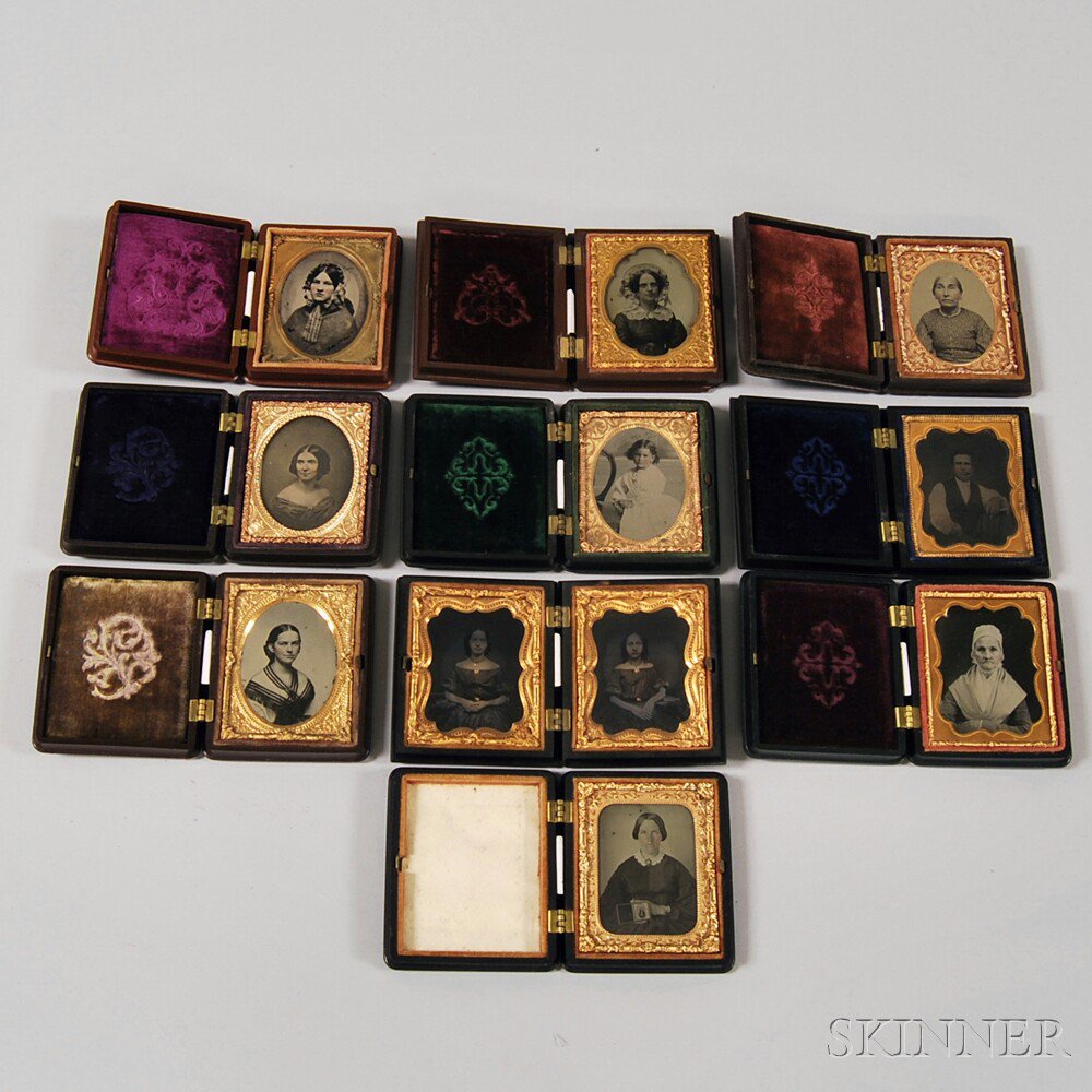 Appraisal: Ten Ninth-plate Early Photography Portraits in Ten Union Cases six